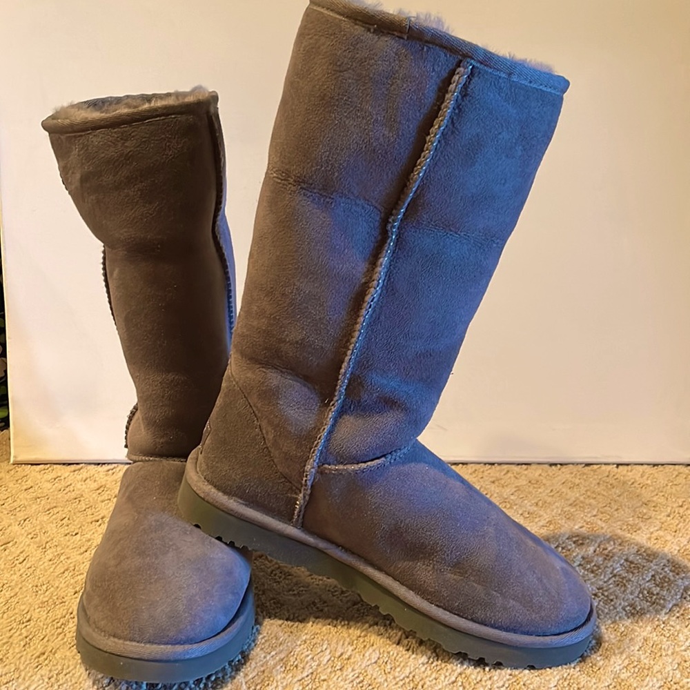 UGG OF AUSTRALIA AUTHENTIC ORIGINAL TALL GRAY BOOTS NWOB SIZE 7